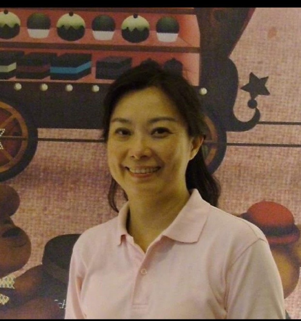 李佾倫