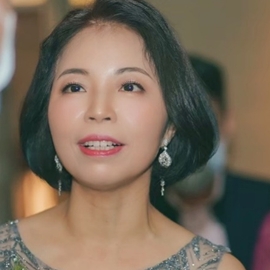 賴昱甄監事